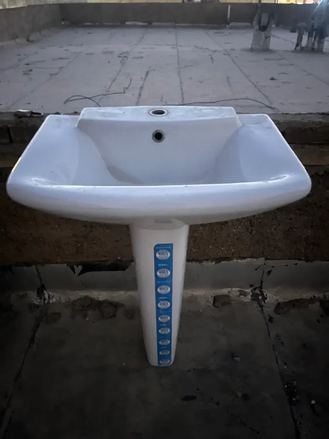 روشویی سایز بزرگ|لوازم سرویس بهداشتی|اهواز, بهارستان|دیوار