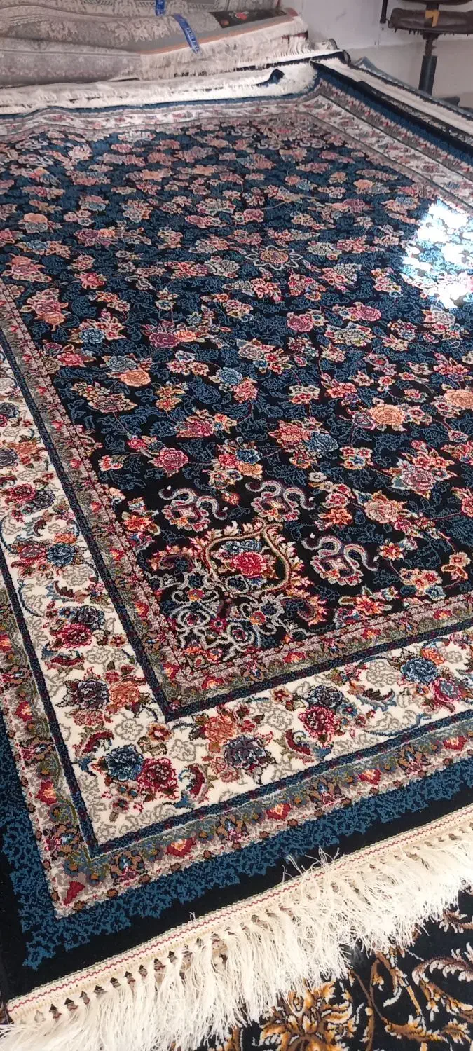۴عدد فرش ۶ متری ۷۰۰شانه صدرصد نخ|فرش|قم, علی آباد|دیوار