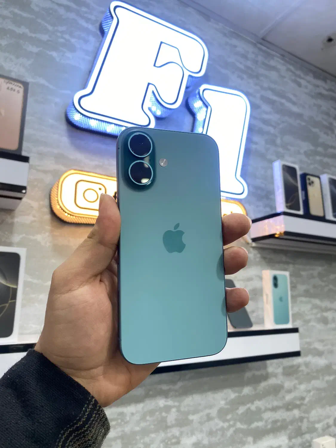 Iphone16normal|موبایل|کرج, عظیمیه|دیوار