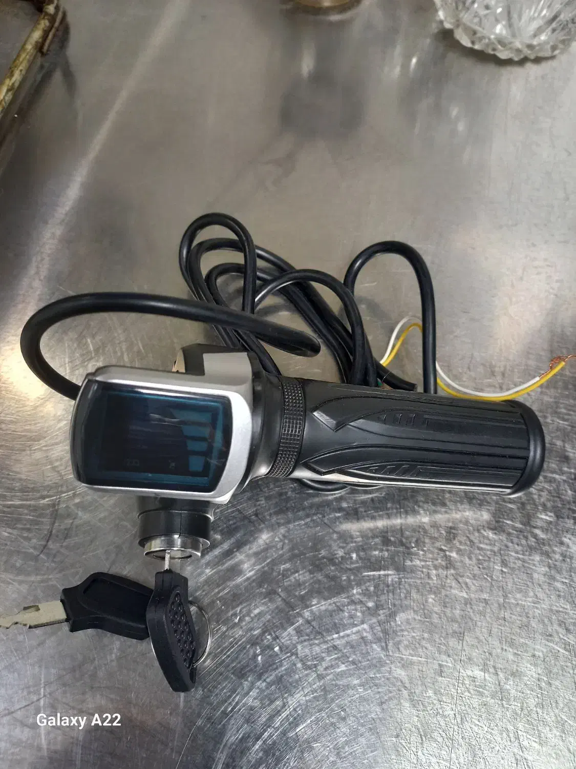 فروش دسته موتوریرقی یا دوچرخه برقی|قطعات یدکی و لوازم جانبی|اصفهان, عطار نیشابوری|دیوار