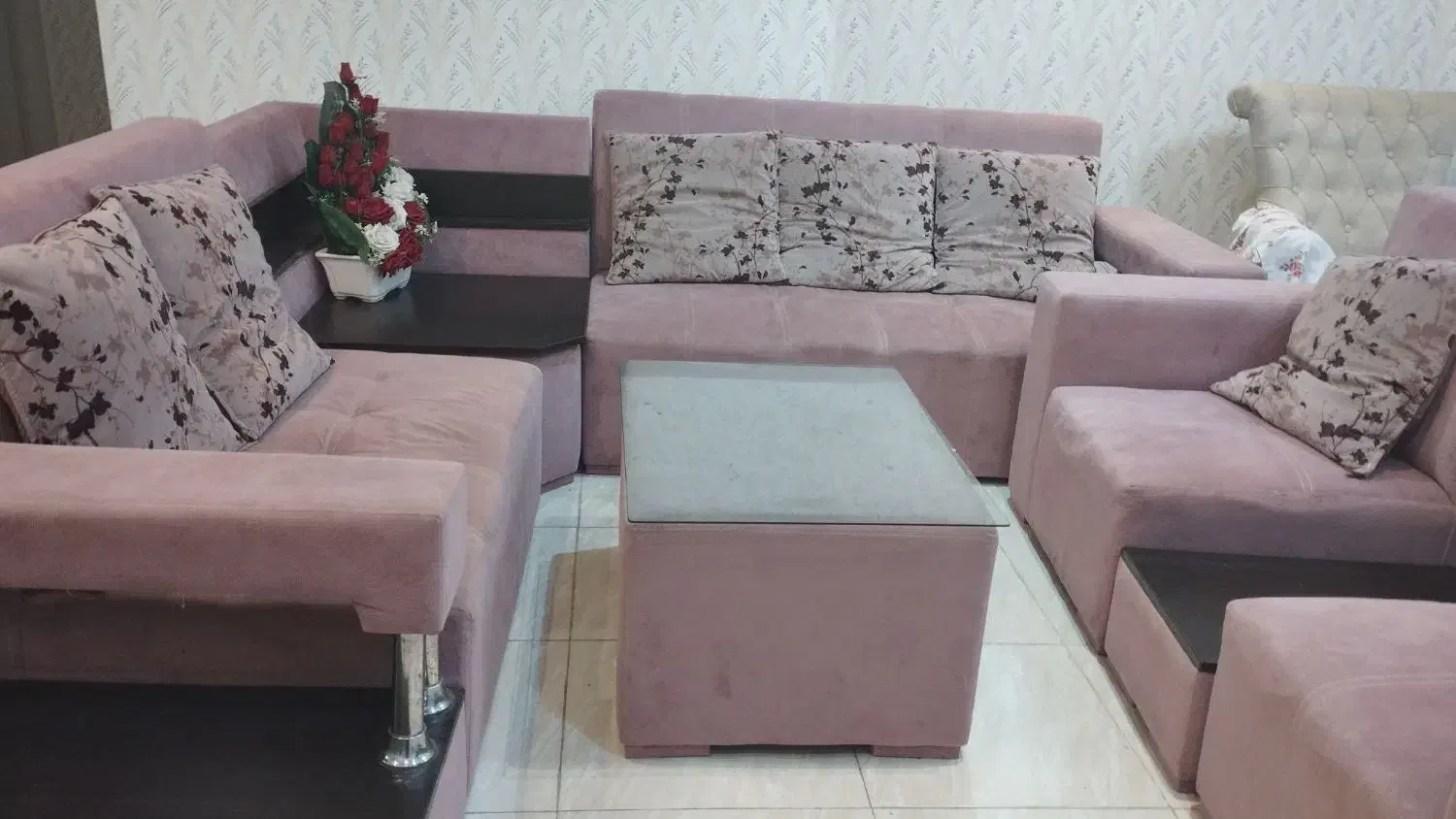 مبل ۷نفره|مبلمان خانگی و میز عسلی|رشت, استقامت ۱|دیوار