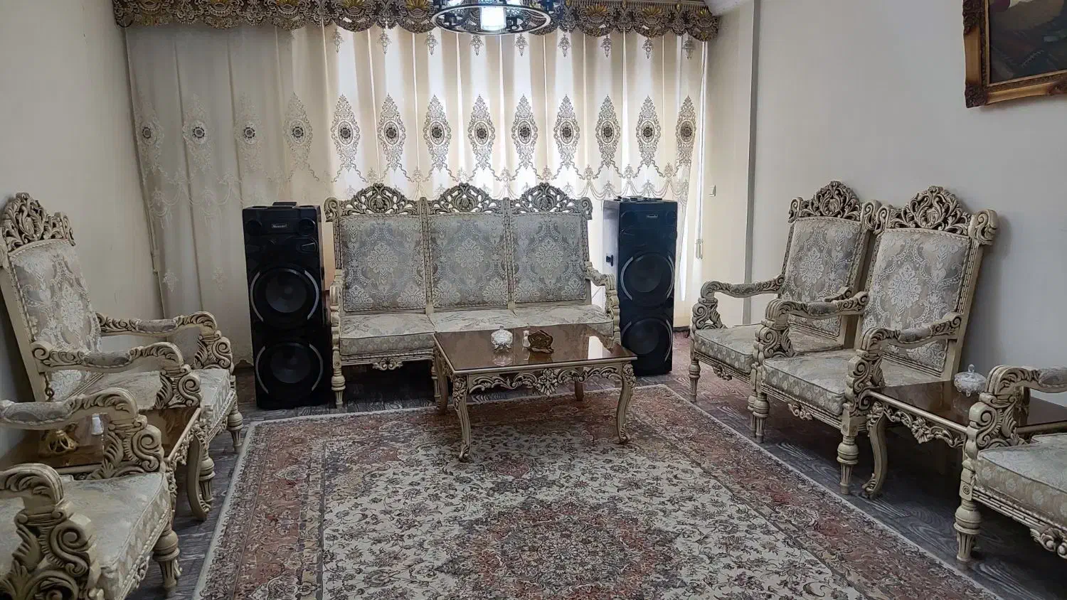 ست مبل وراحتی سلطنتی|مبلمان خانگی و میز عسلی|تبریز, |دیوار