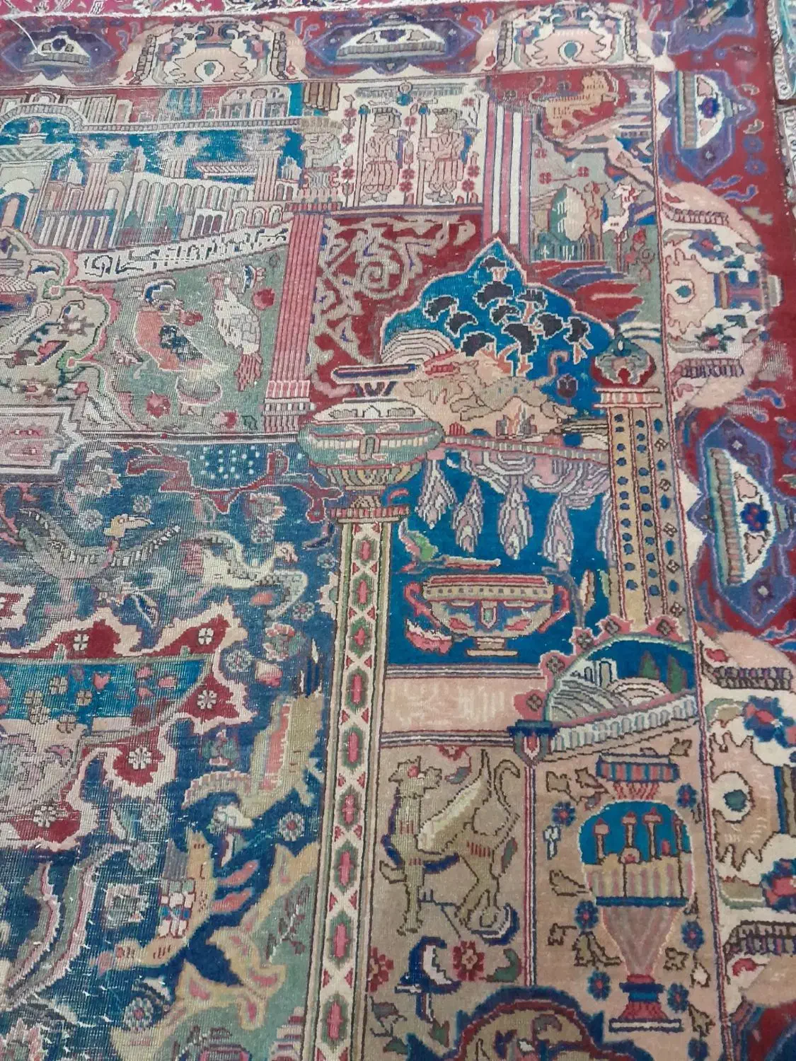 فرش تاریخی وقدیمی سالم که مال ۵۰۰ یا۶۰۰سال پیش|فرش|تهران, امام زاده حسن|دیوار