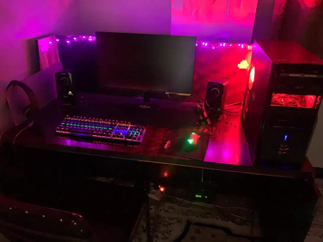 سیستم گیمینگ نسل ۱۲ همراه میز و صندلی کامل (فوری)|رایانه رومیزی|رباطکریم, مسکن مهر آبشناسان|دیوار