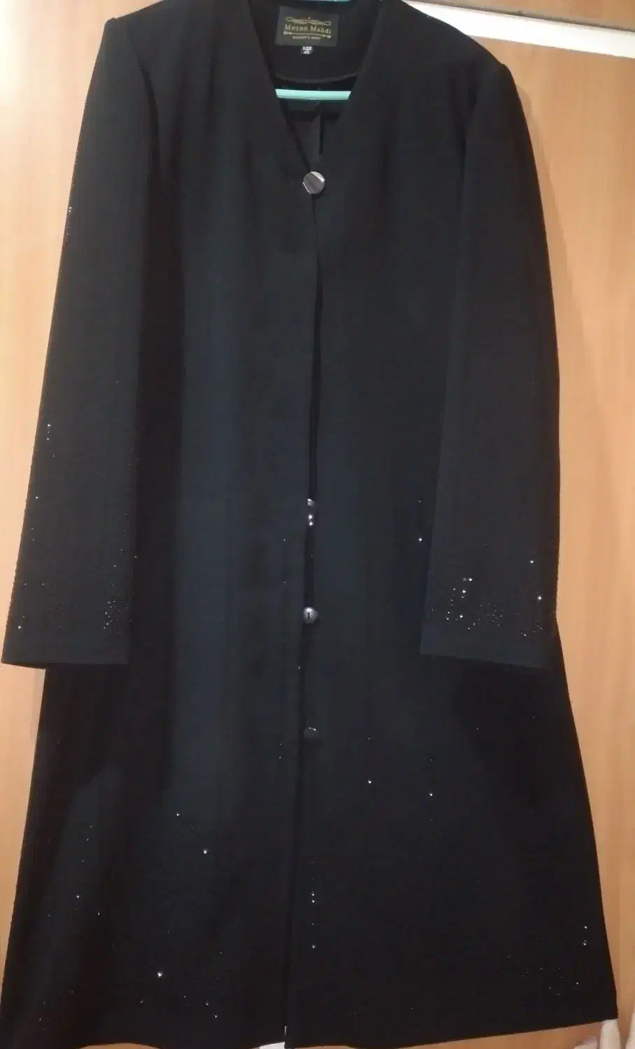 مانتو|لباس|نسیم‌شهر, |دیوار