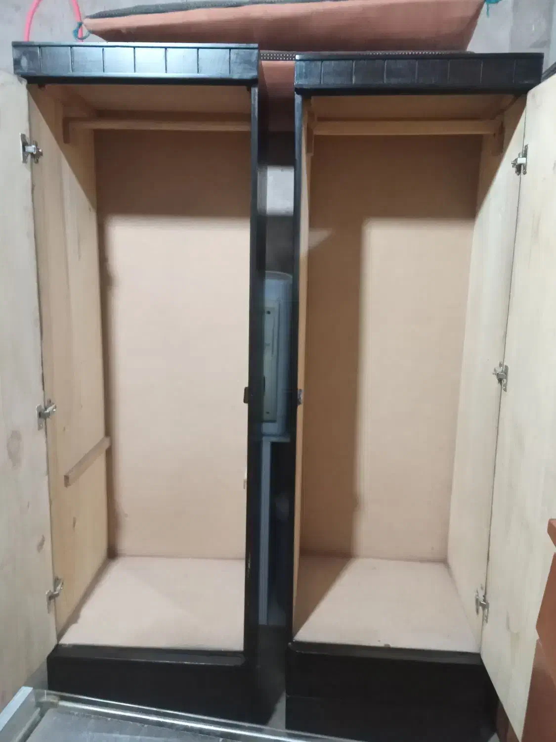 لباس کمد|جاکفشی، کمد، دراور|خوی, |دیوار