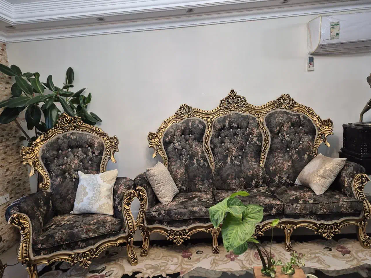 مبلمان سلطنتی|مبلمان خانگی و میز عسلی|ملایر, |دیوار