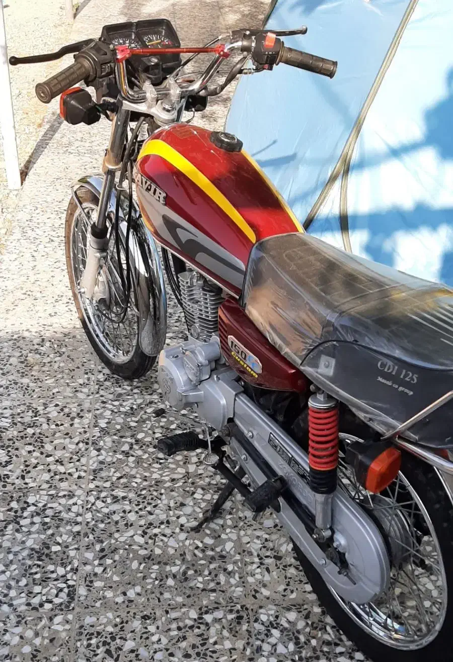 موتور ۹۵ زمرد استارتی نقدی ۶۶ عوض دارم ماشین ارزان|موتورسیکلت|همدان, |دیوار