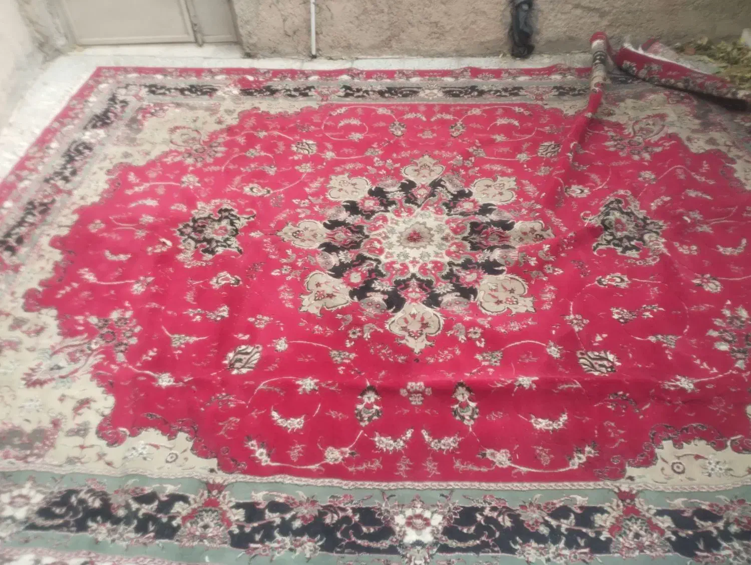 دو عدد قالی تمیز|فرش|بروجن, |دیوار