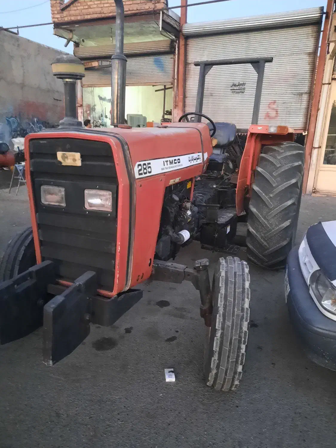 تراکتور ۲۸۵|خودرو سنگین|خوی, |دیوار