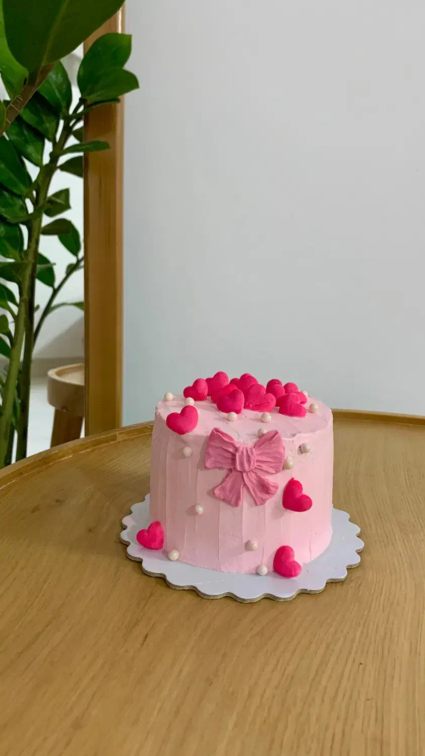 کیک تولد یلدایی کیک عروس کیک مدرسه|خدمات پذیرایی، مراسم|نیشابور, شهرک ولیعصر|دیوار