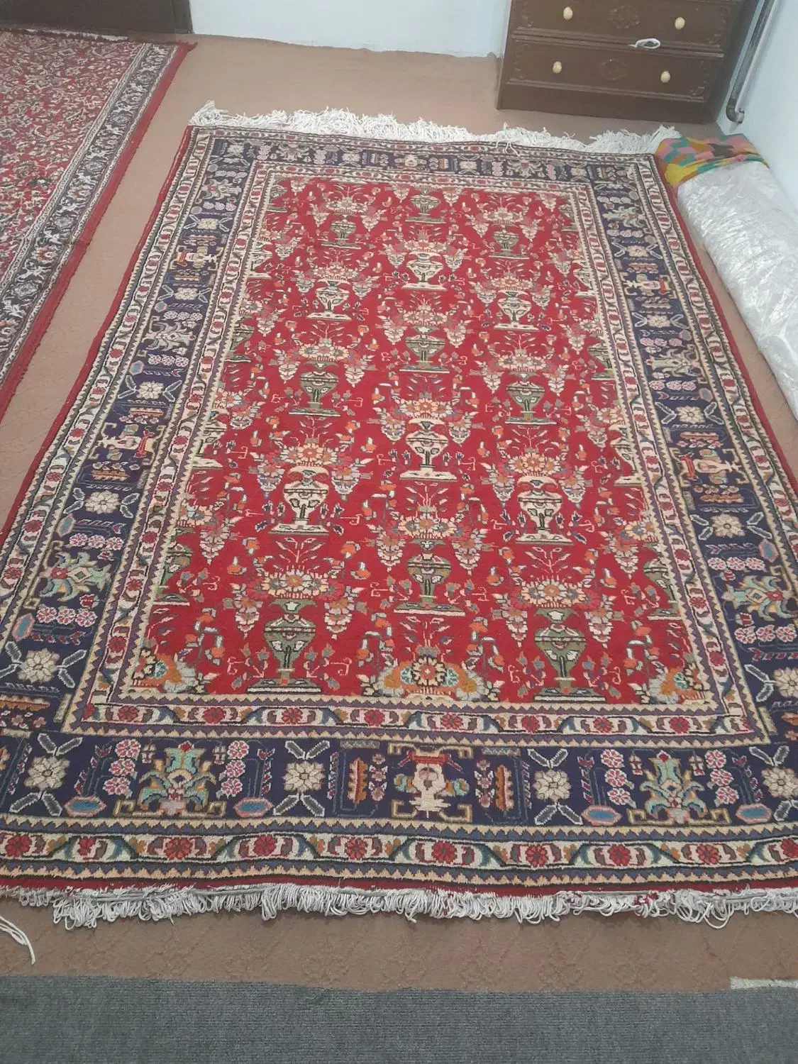 فرش دستبافت|فرش|ارومیه, |دیوار