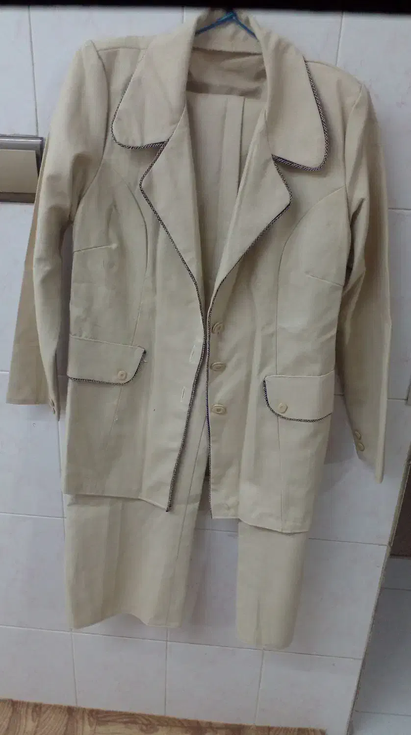 ۳۰دست لباس مجلسی قیمت کلی ۵میلیون|حراج|شاهین‌شهر, ۹ دی|دیوار