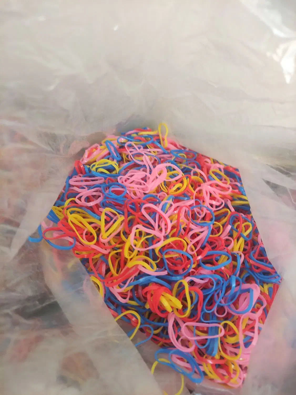 کش مو زنانه|زیورآلات و اکسسوری|شاهینشهر, سعدی جنوبی|دیوار