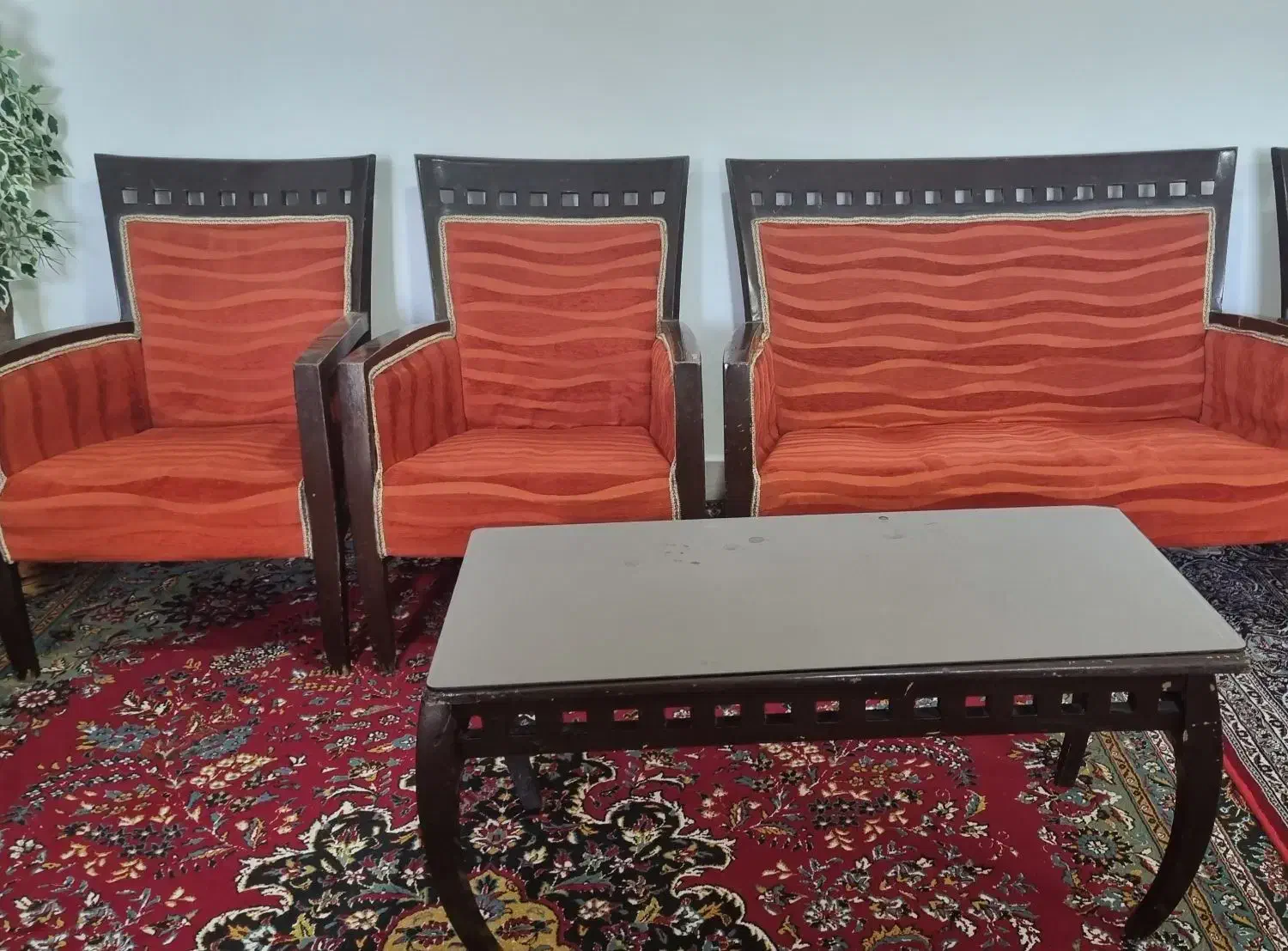 مبل ۵ نفره|مبلمان خانگی و میز عسلی|اقبالیه, |دیوار