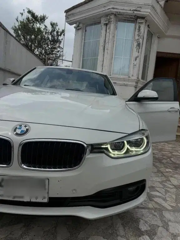 BMW 318i 2018|خودرو سواری و وانت|آستانه اشرفیه, |دیوار