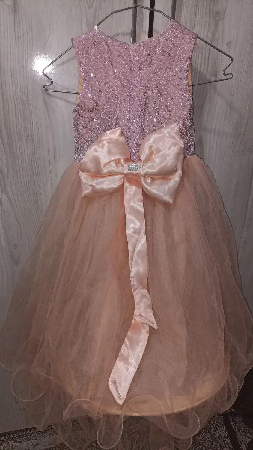 لباس عروس دخترانه شیک و تمیز|لباس|پاکدشت, پاکدشت (مامازند)|دیوار