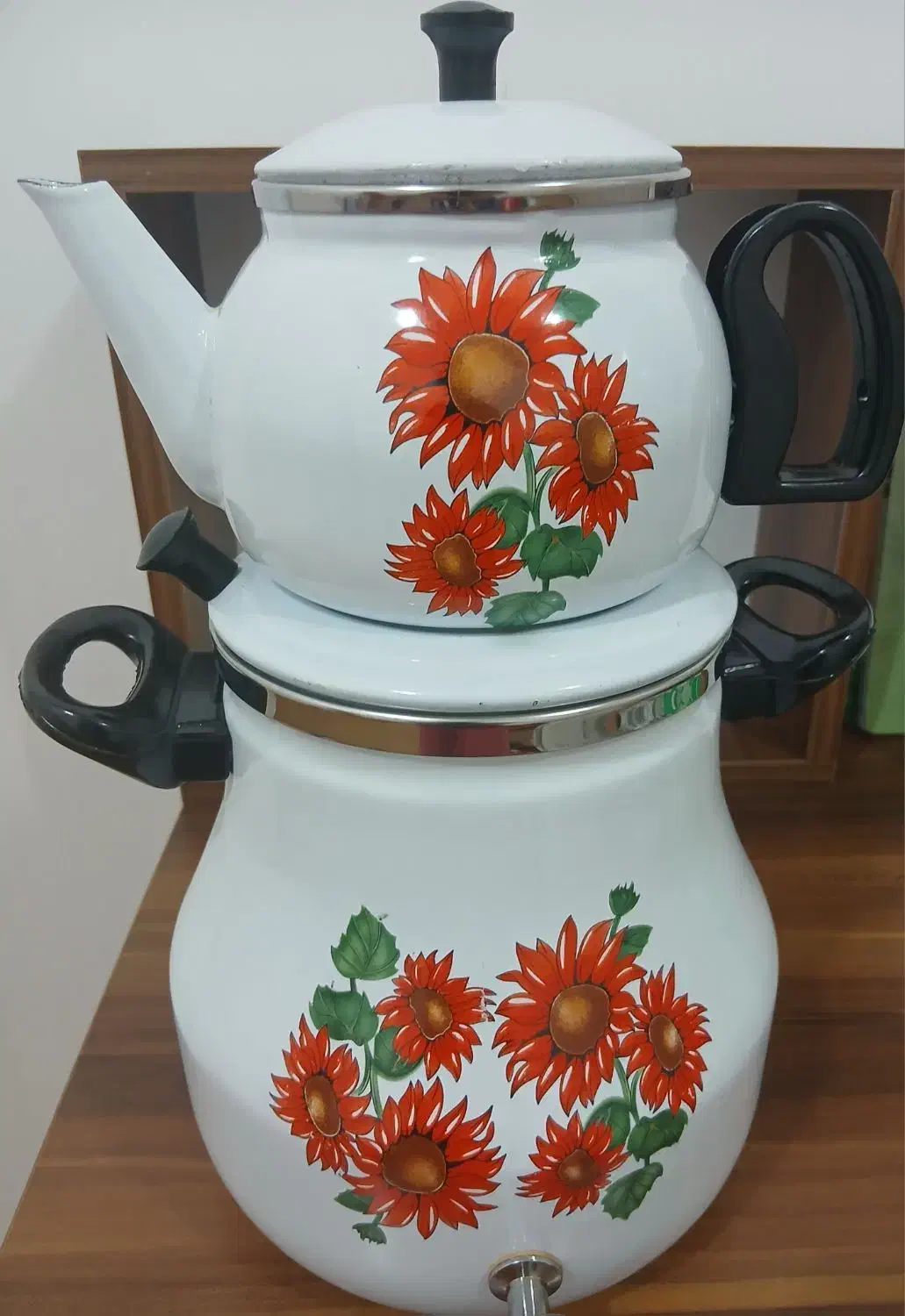 قوری و کتری|قوری، کتری، قهوه‌ساز دستی|آبدانان, |دیوار