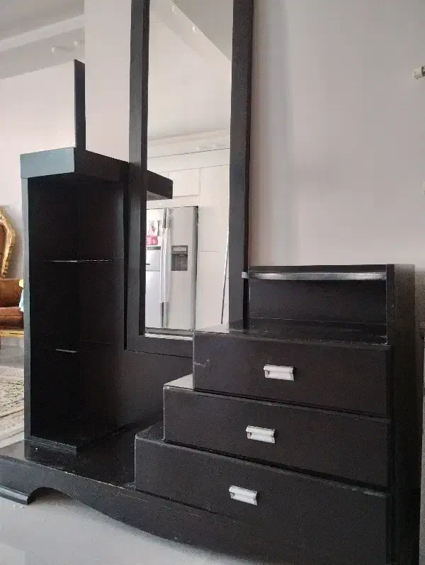 درآور|جاکفشی، کمد، دراور|مشهد, نیروی هوایی|دیوار