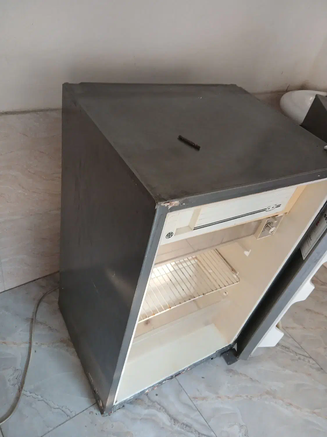 یخچال کوچک هتلی مشابه نو|یخچال و فریزر|ساری, |دیوار