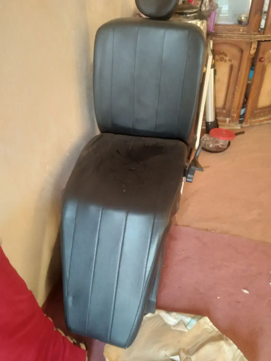 صندلی|صندلی و نیمکت|اهر, |دیوار