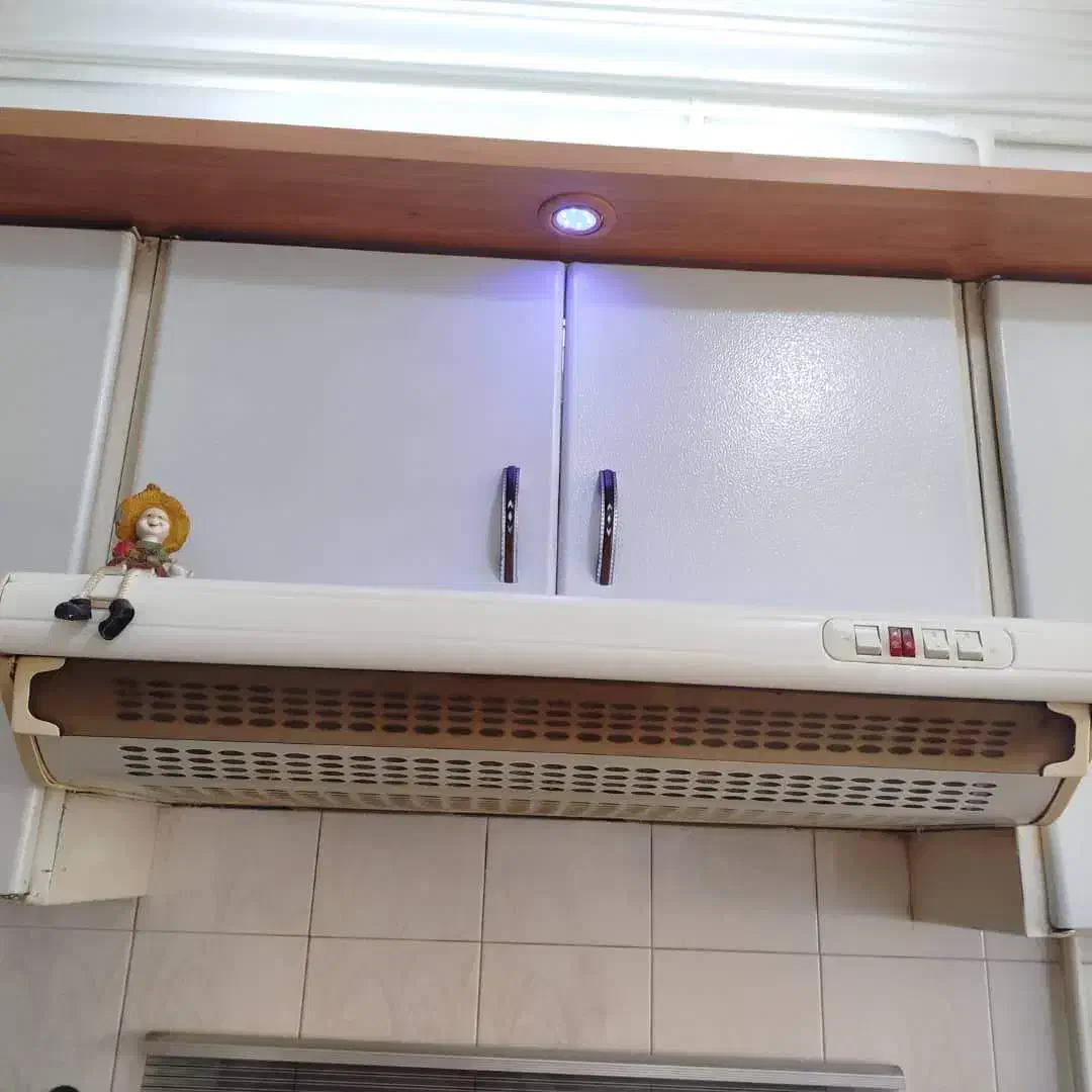 کابینت چکشی.|آب‌چکان و نظم‌دهنده ظروف|گلپایگان, |دیوار