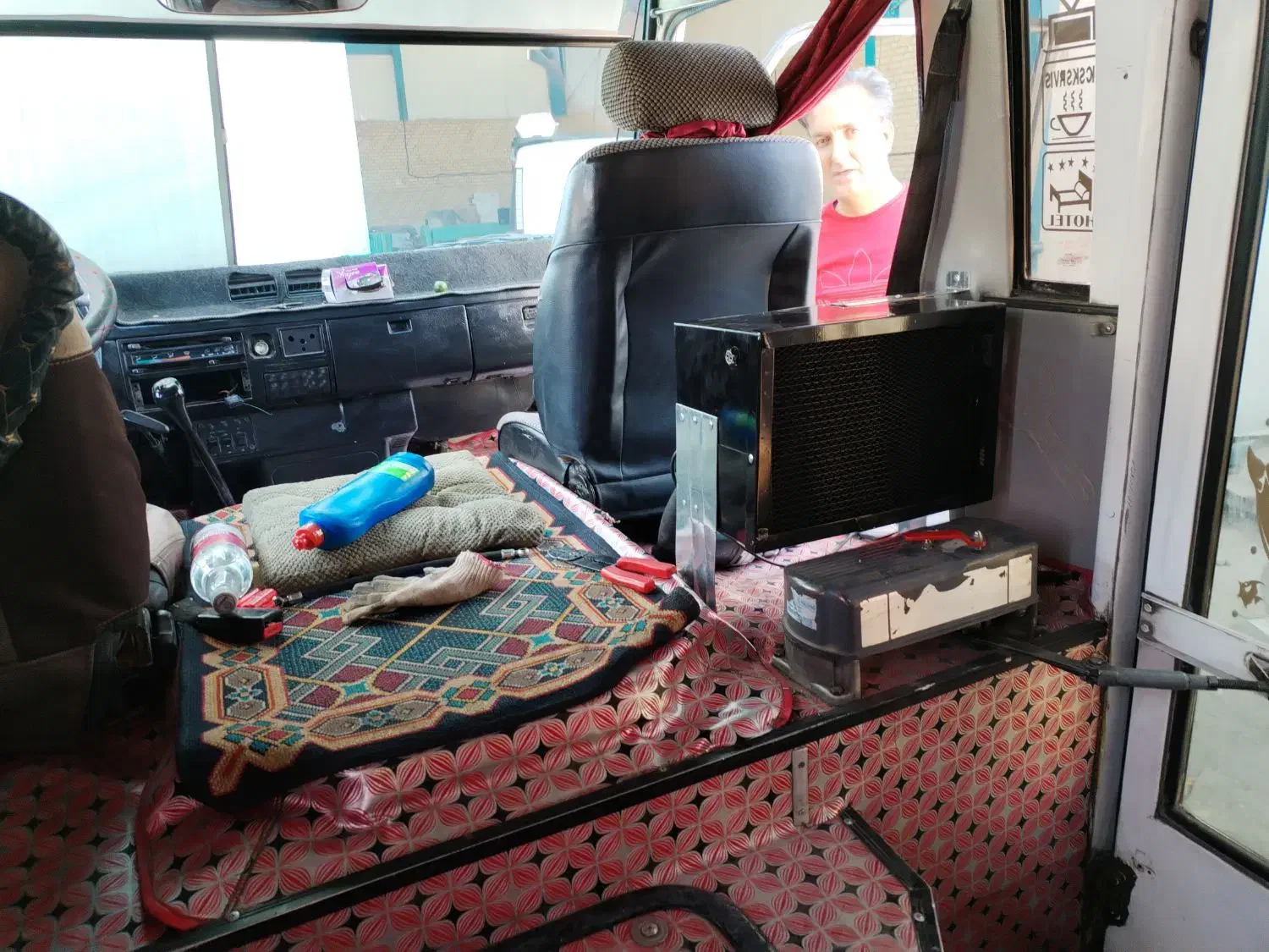 بخاری شوفاژی ماشین مینی بوس بنز ایویکو راهسازی|قطعات یدکی و لوازم جانبی|شیراز, شهرک صنعتی شیراز|دیوار