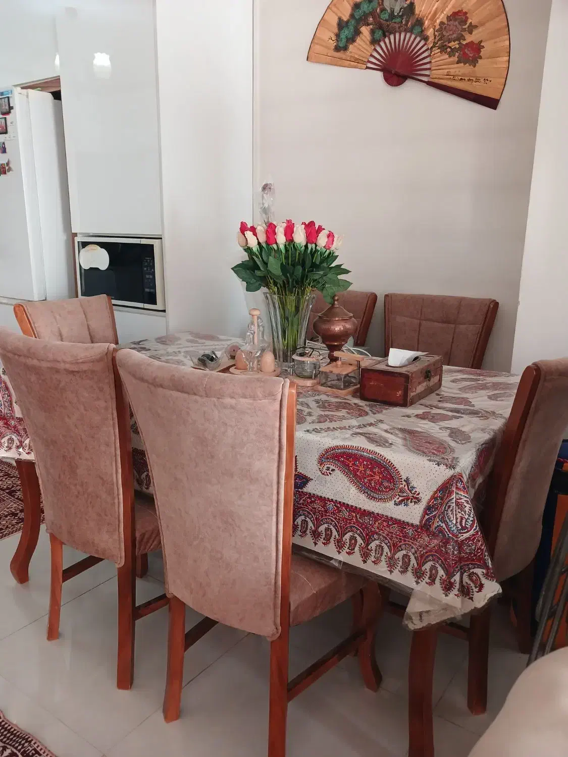 میزغذاخوری|میز و صندلی غذاخوری|شهریار, رضی آباد بالا|دیوار