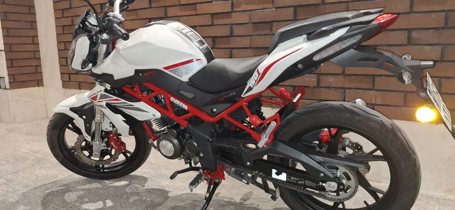 بنلی 150 نیوفیس 1402 نقد و اقساط|موتورسیکلت|سمنان, |دیوار