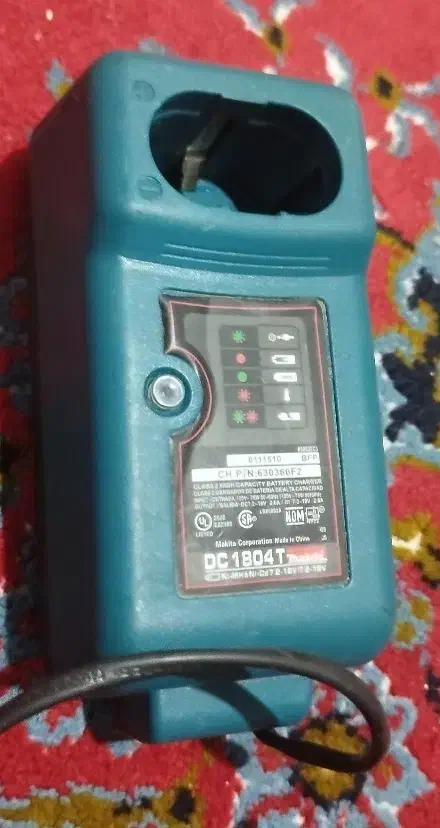 شارژر ماکیتا|سایر لوازم برقی|طبس, |دیوار