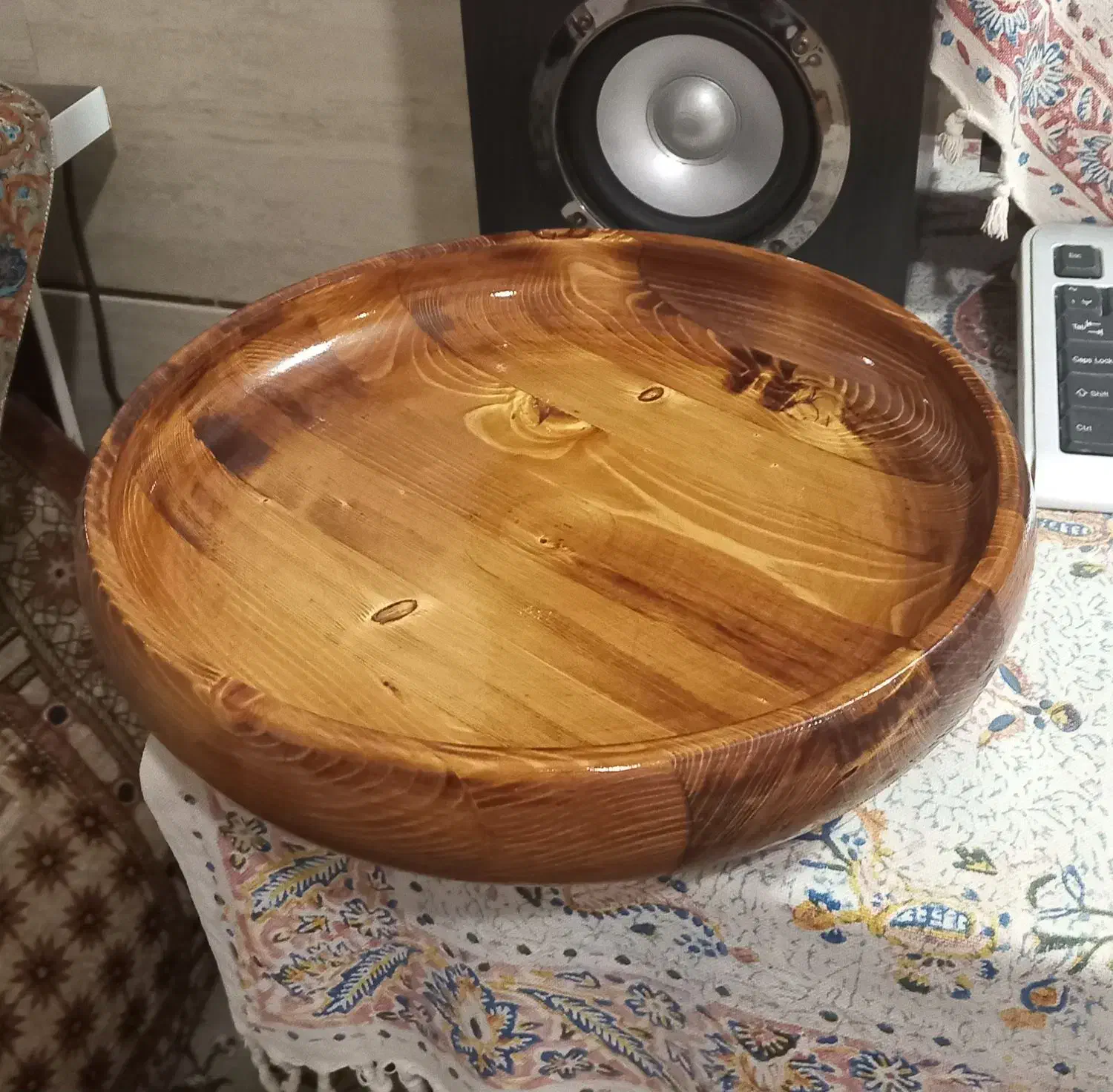 تولیدظروف چوبی وساعت دیواری کلبه چوب اردکان|ظروف سرو و پذیرایی|اردکان, |دیوار