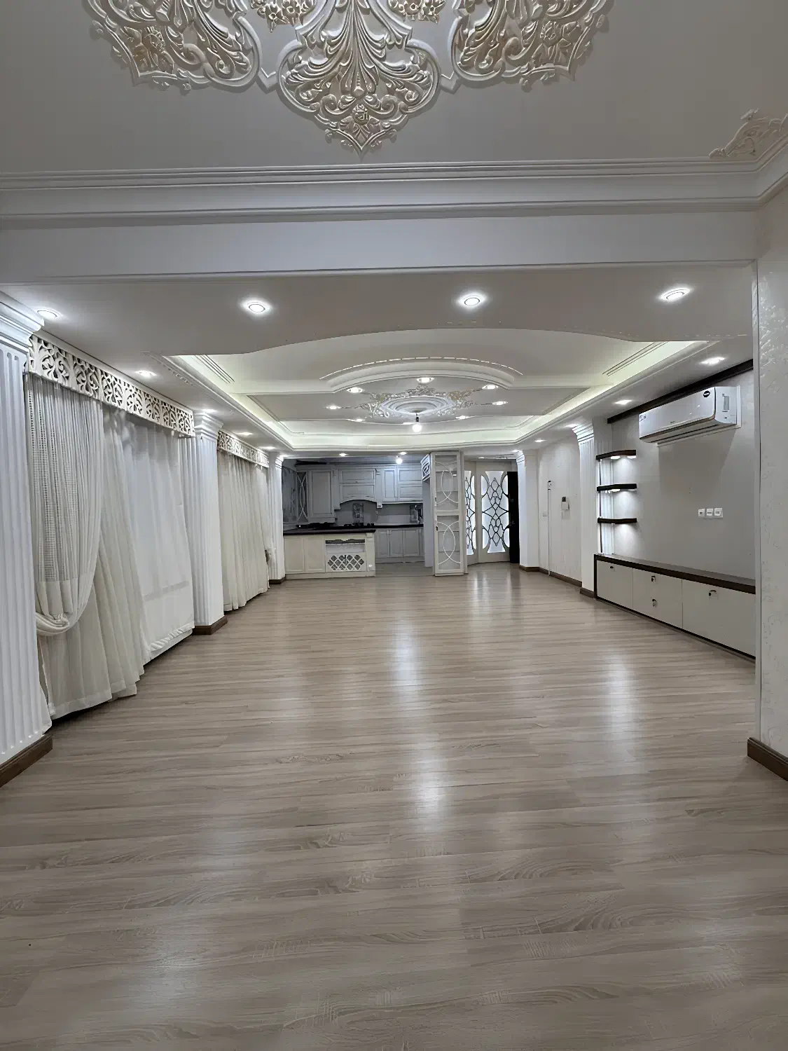 122متر راه جدا مستقل کارگر، 3 خواب لوکس و نوساز|فروش آپارتمان|لاهیجان, رجایی|دیوار