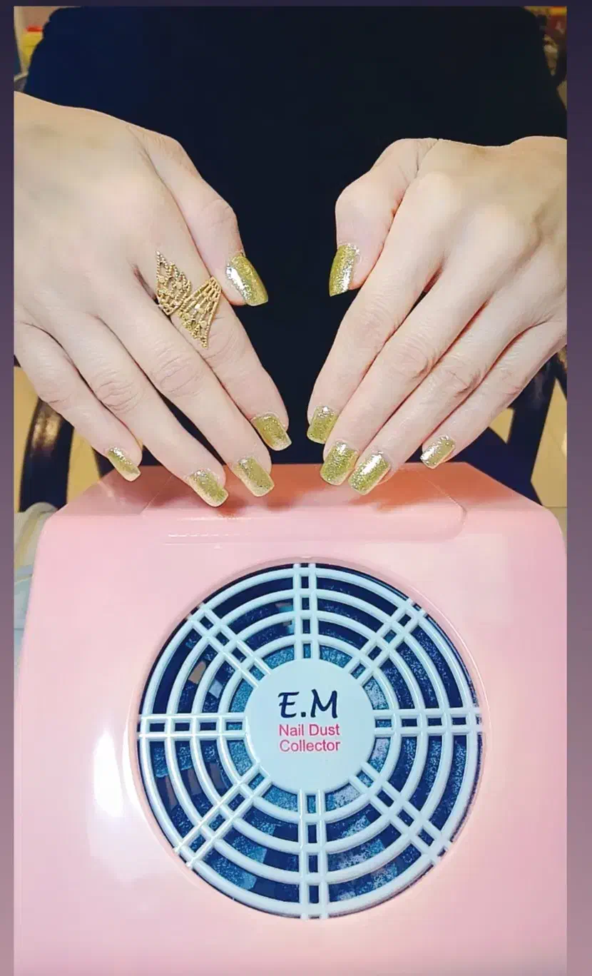 مدل رایگان برای کاشت و ترمیم ناخن|خدمات آرایشگری و زیبایی|مشکیندشت, |دیوار