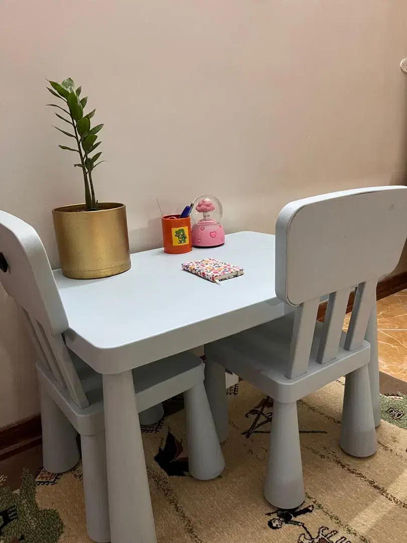 میز تحریر و صندلی کودک|اسباب و اثاث بچه|کرمان, |دیوار