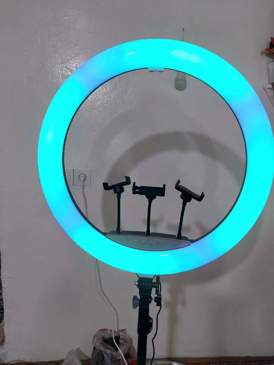 فروش یک عدد رینگ لایت|لوازم جانبی موبایل و تبلت|تالش, هشتپر|دیوار