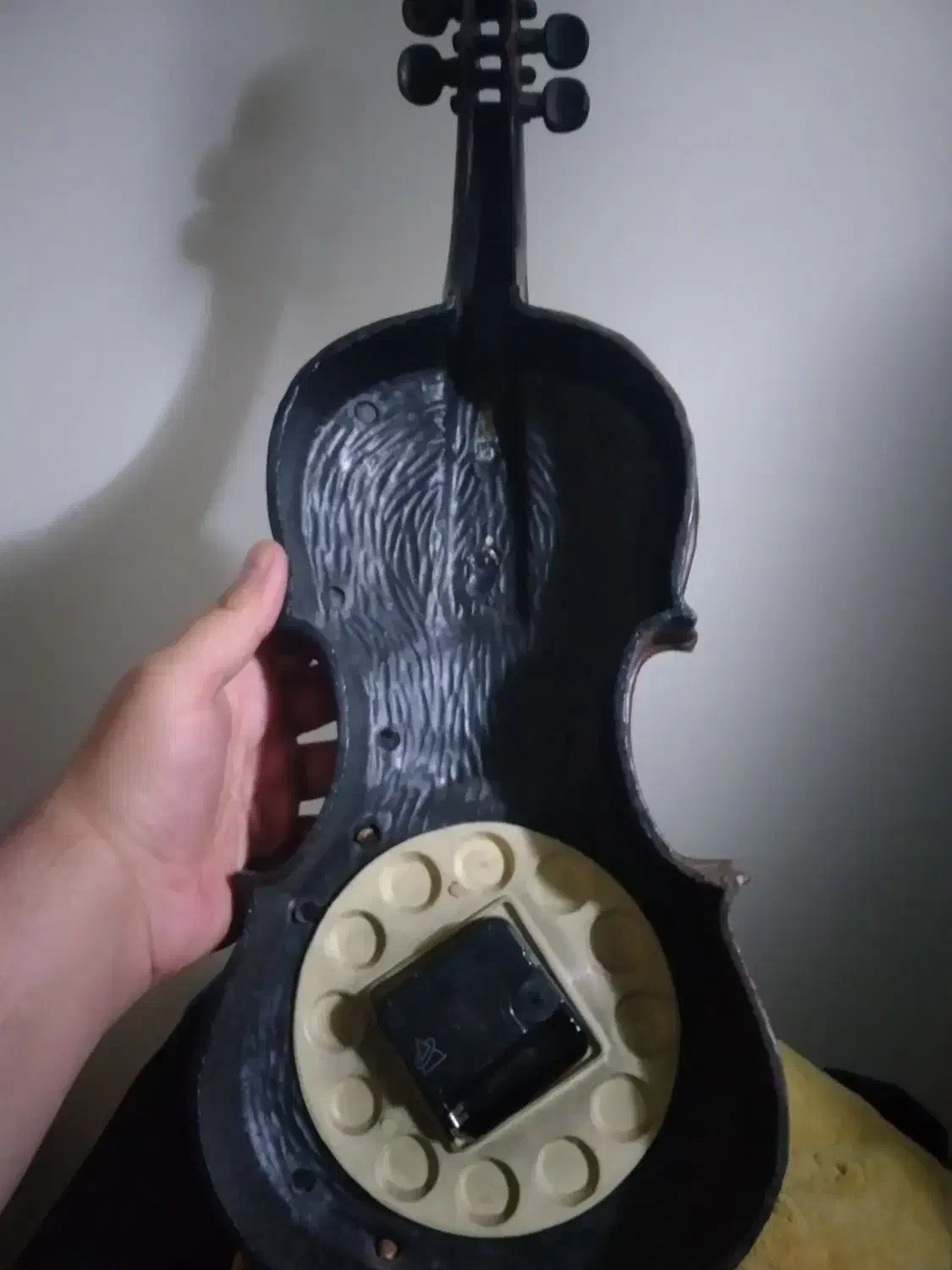 ساعت دیواری قدیمی سالم|کلکسیون اشیاء عتیقه|تهران, امام زاده عبدالله|دیوار