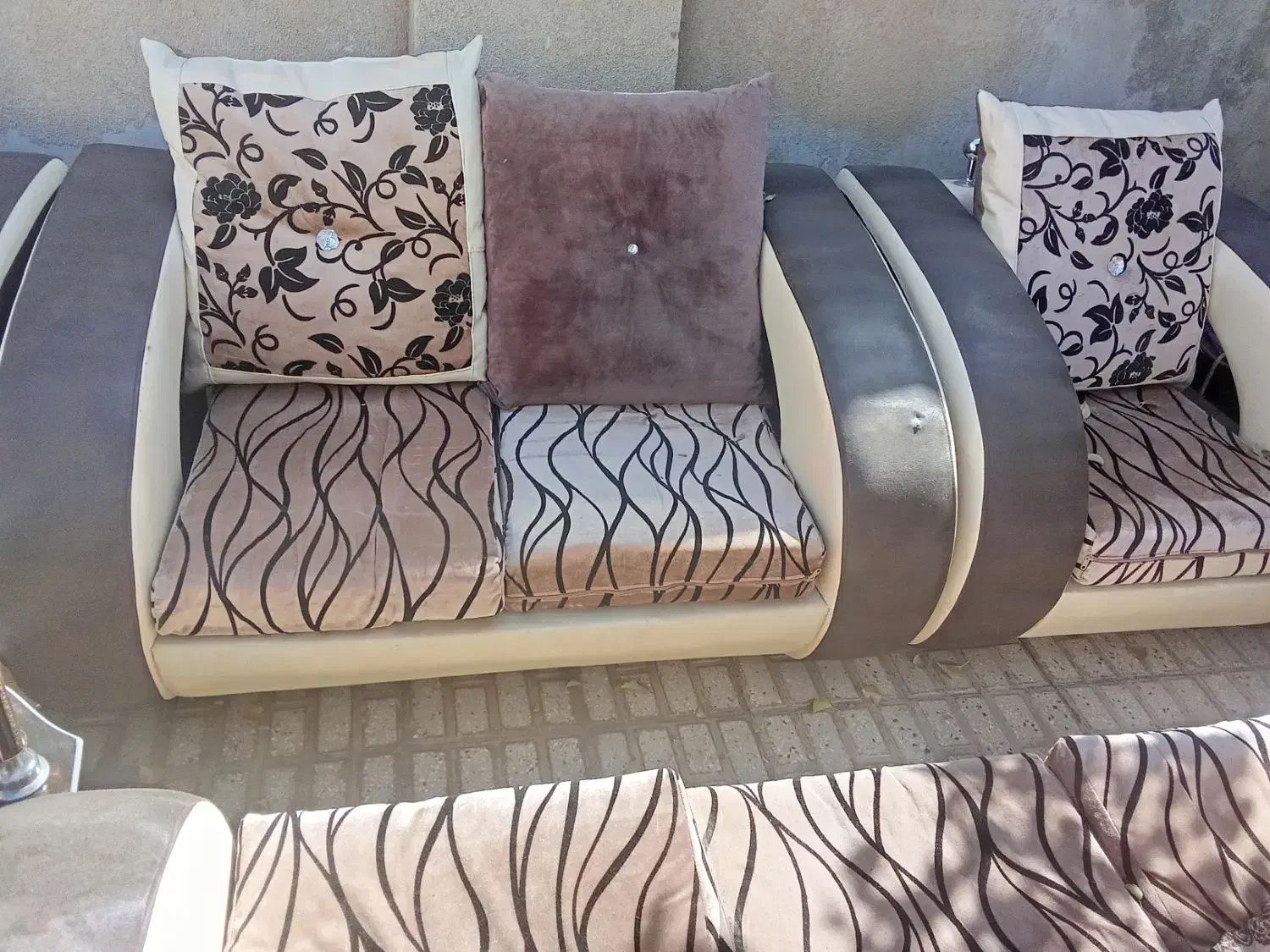 مبل کارکرده|مبلمان خانگی و میز عسلی|تربتحیدریه, بالا ولایت|دیوار