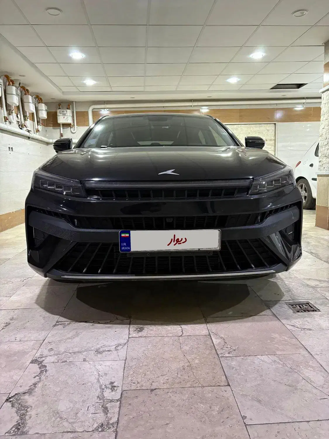 کی ام سی j7 1403|خودرو سواری و وانت|زاهدان, |دیوار