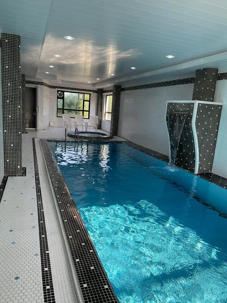 اجاره روزانه ویلا استخردار نوساز لوکس مدرن|اجارهٔ کوتاهمدت ویلا و باغ|رویان, |دیوار