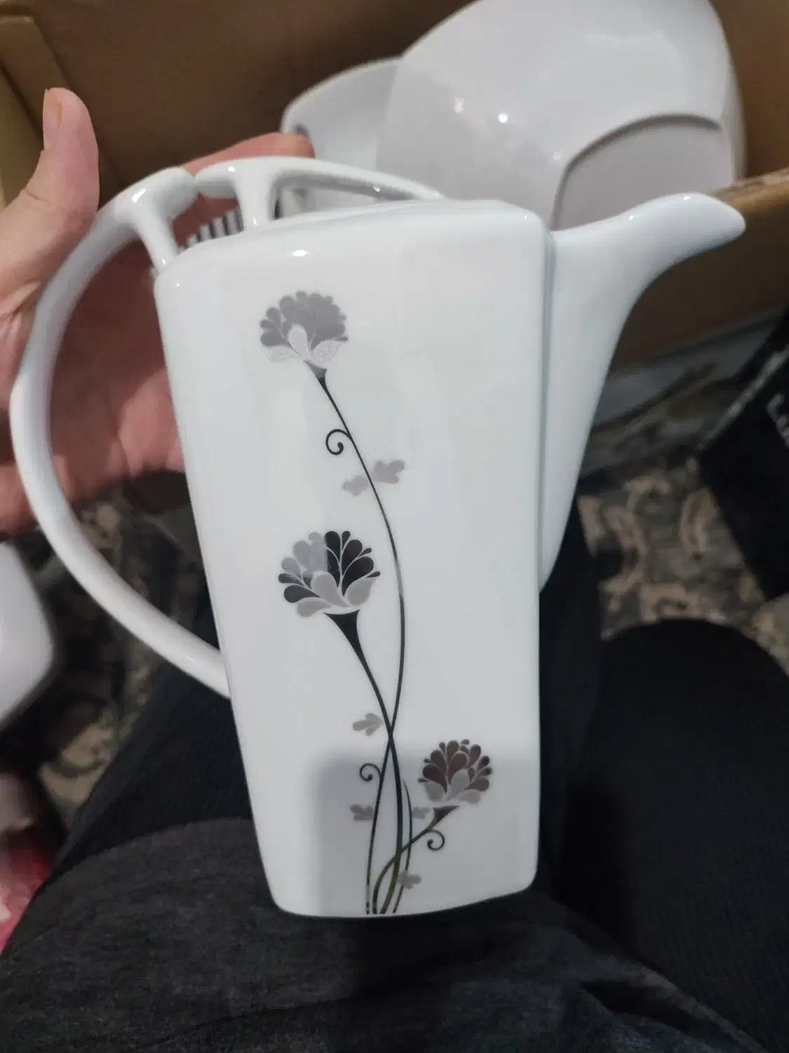 سرویس چینی|ظروف سرو و پذیرایی|باغستان, |دیوار