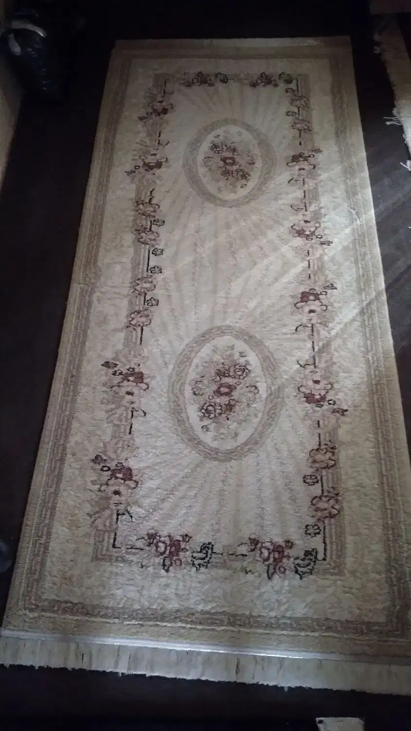 ۲عددپادری+۱عددفرش قالیچه سالم|فرش|آستانه اشرفیه, |دیوار