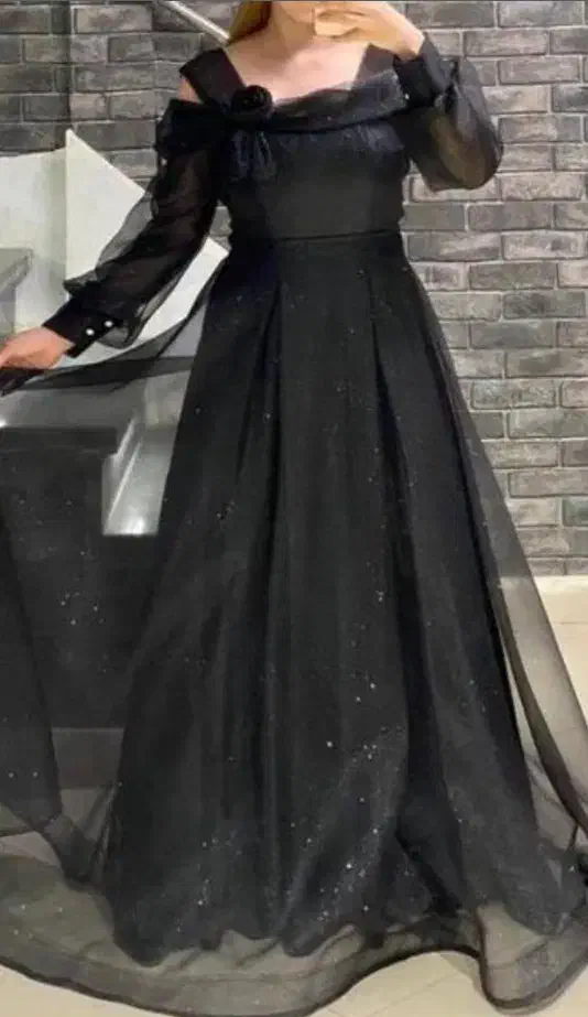 لباس مجلسی|لباس|زرند, |دیوار