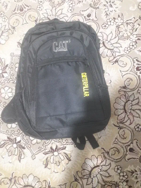 سلام کیف مدرسه اصلا استفاده نشدهکوله|کیف، کفش، کمربند|قم, باغ کرباسی|دیوار