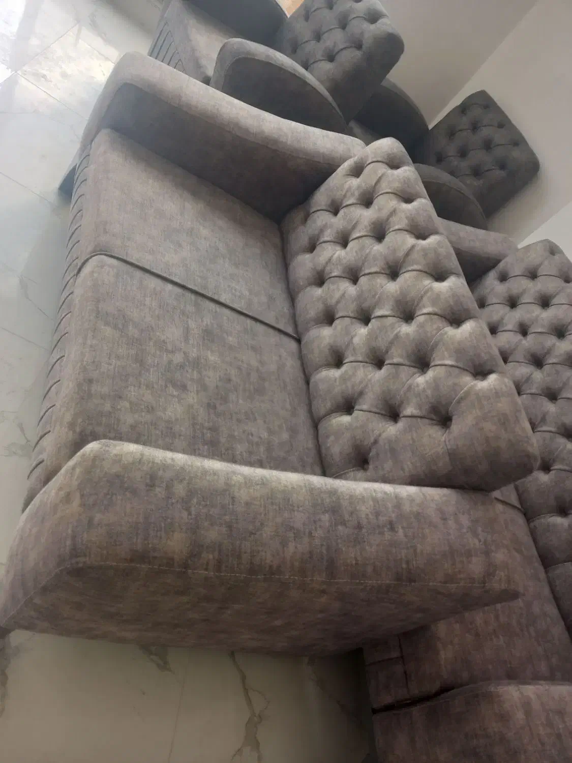 مبلمان هفت نفره کاملا سالم|مبلمان خانگی و میز عسلی|ملکان, |دیوار