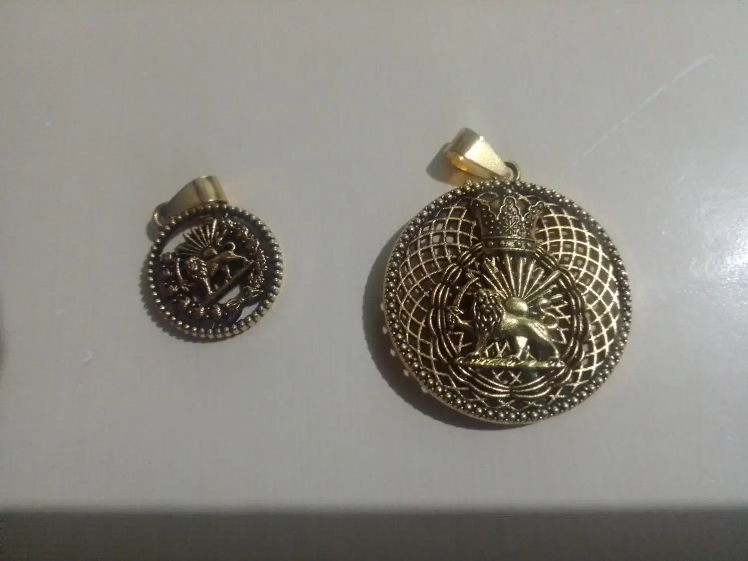 بدلیجات گ|زیورآلات و اکسسوری|رودهن, |دیوار