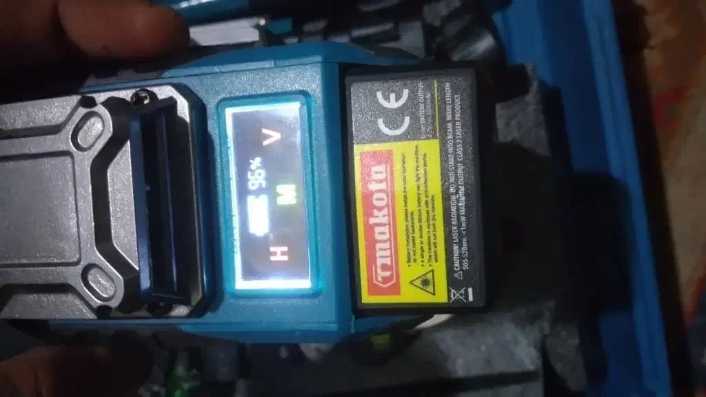 نیازمند کارگر ساختمانی وکاشیکار|استخدام معماری، عمران و ساختمانی|گرمدره, |دیوار