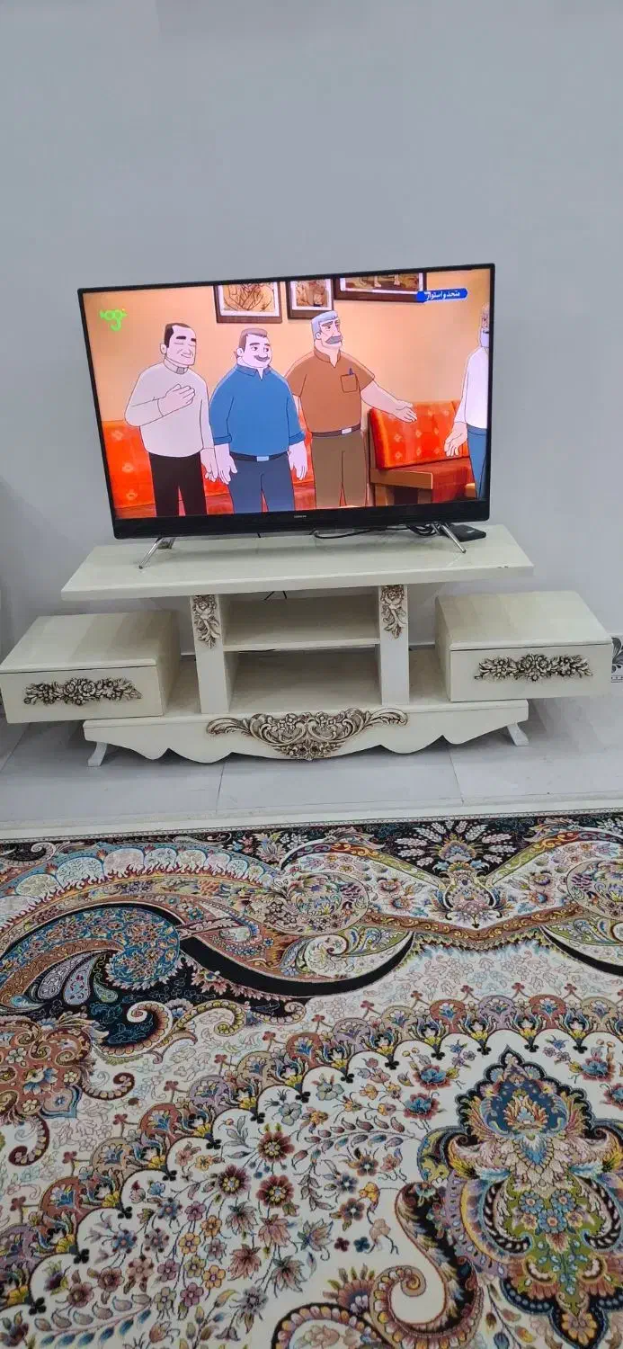 مبل نیمه استیل گنجه و میز تلویزیون|بوفه، ویترین، کنسول|مشهد, امیریه|دیوار