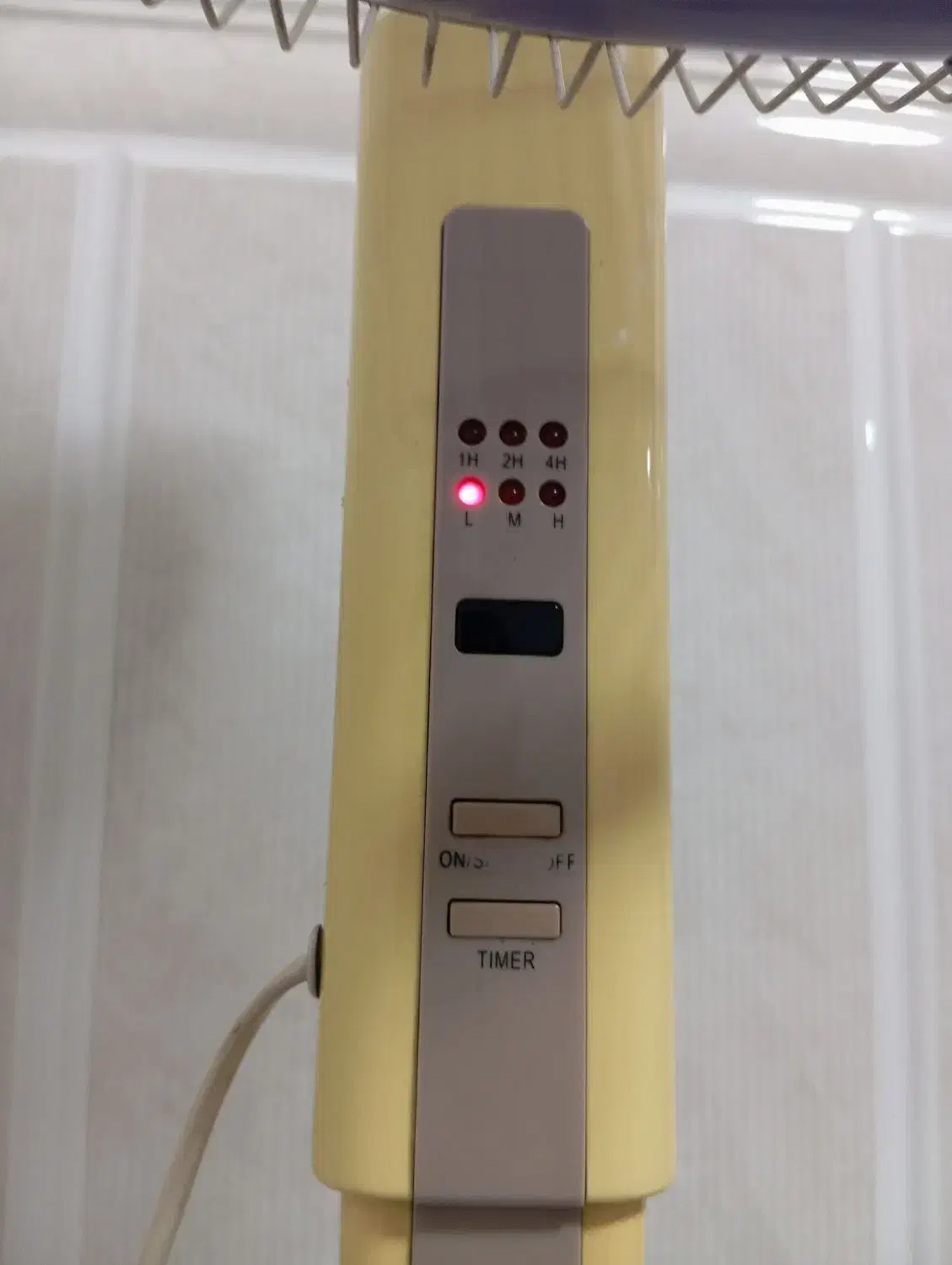 پنکه ایستاده|پنکه و تصفیهکنندهٔ هوا|قرچک, محمد آباد|دیوار