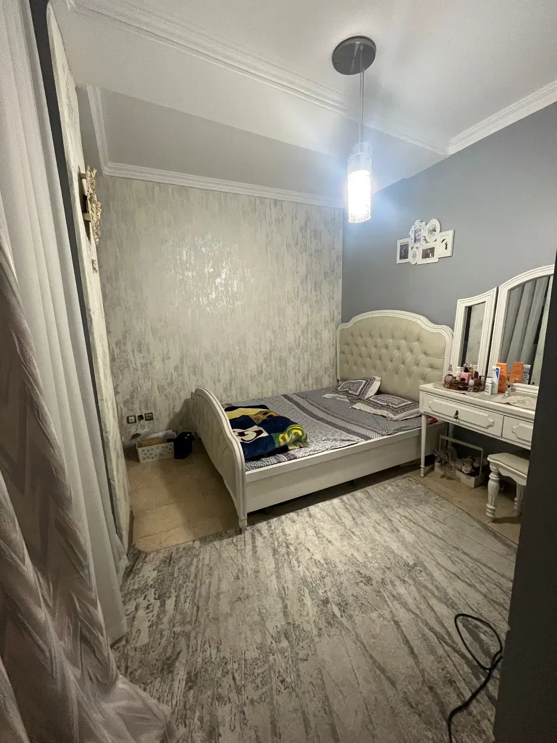 ۱۰۰ متر / ۲ خواب / لاله شرقی