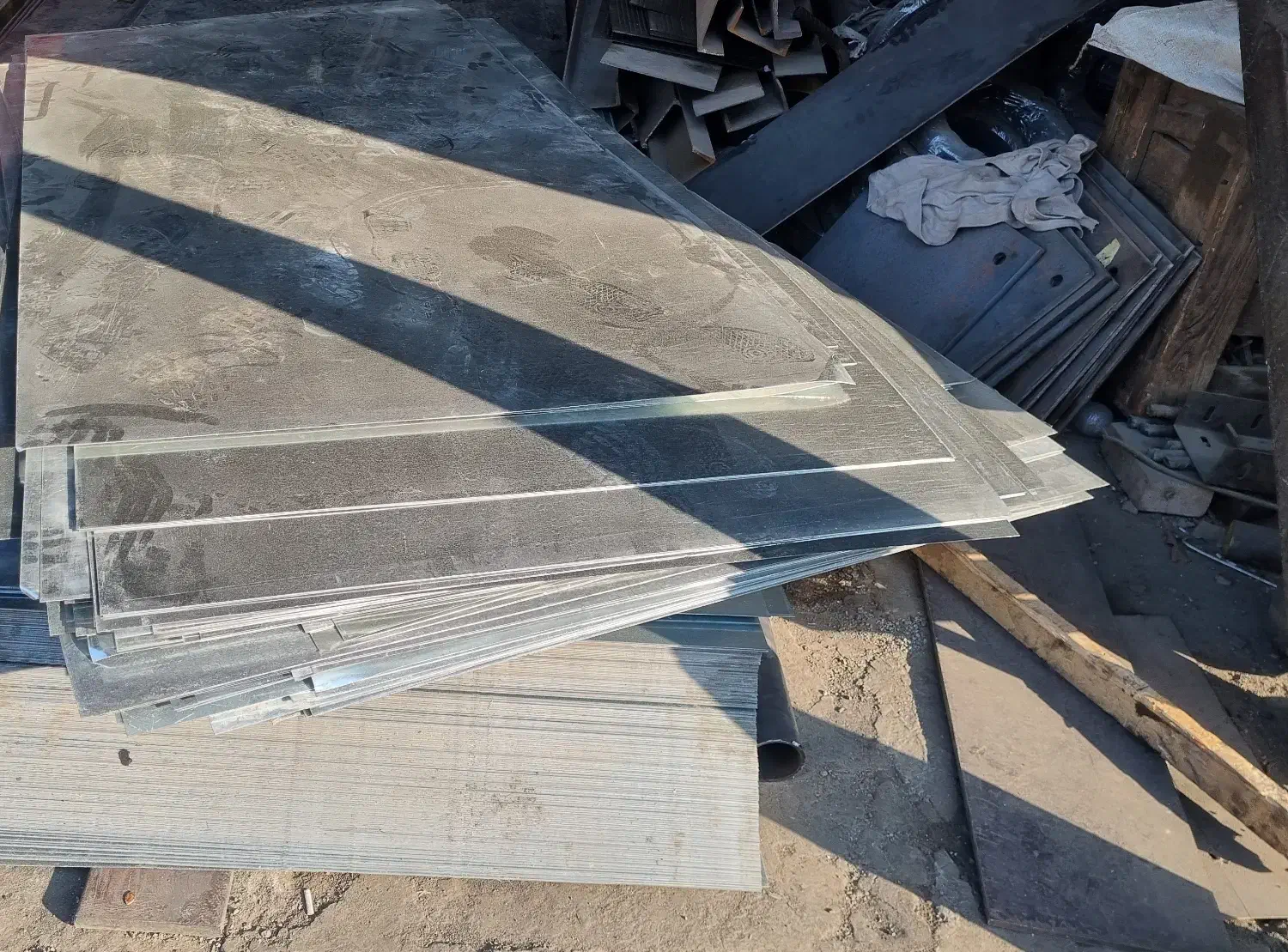 ورق گالوانیزه تاراز ۱ میل ابعاد ۱در۲(Zero Spangle)|عمده‌فروشی|تهران, شادآباد|دیوار